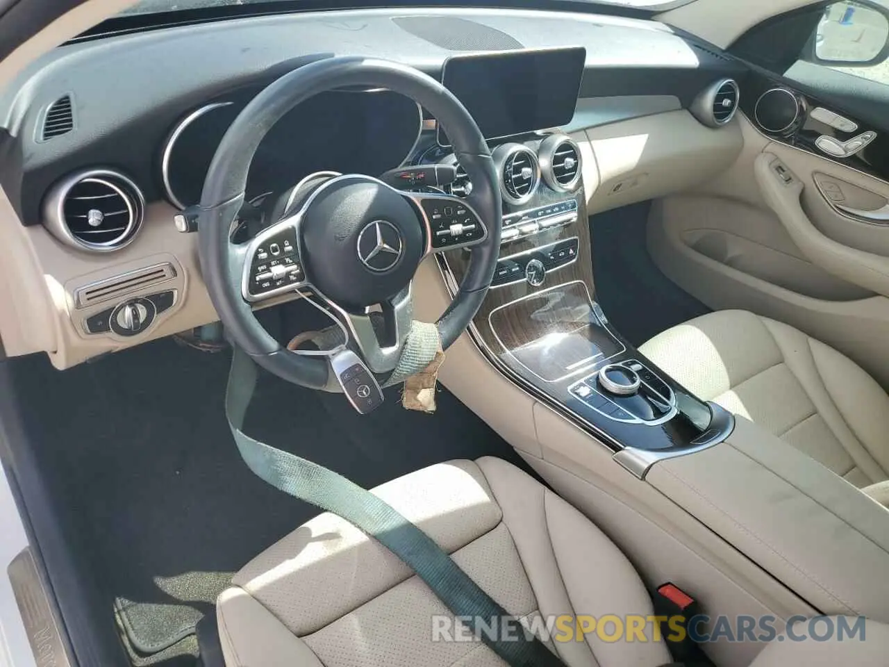 8 Photograph of a damaged car W1KWF8DB7MR604591 MERCEDES-BENZ C-CLASS 2021