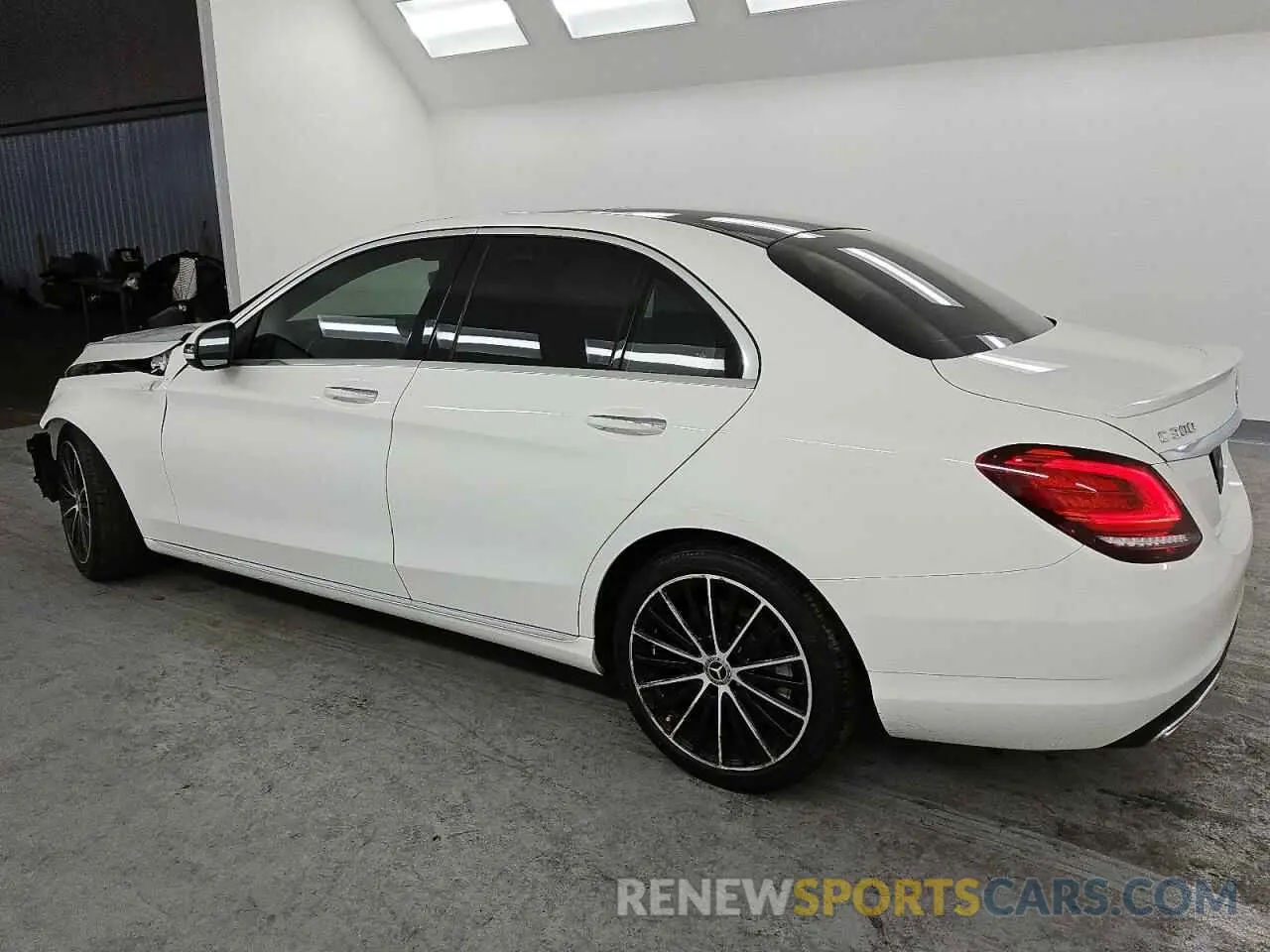 2 Photograph of a damaged car W1KWF8DB7MR605823 MERCEDES-BENZ C-CLASS 2021
