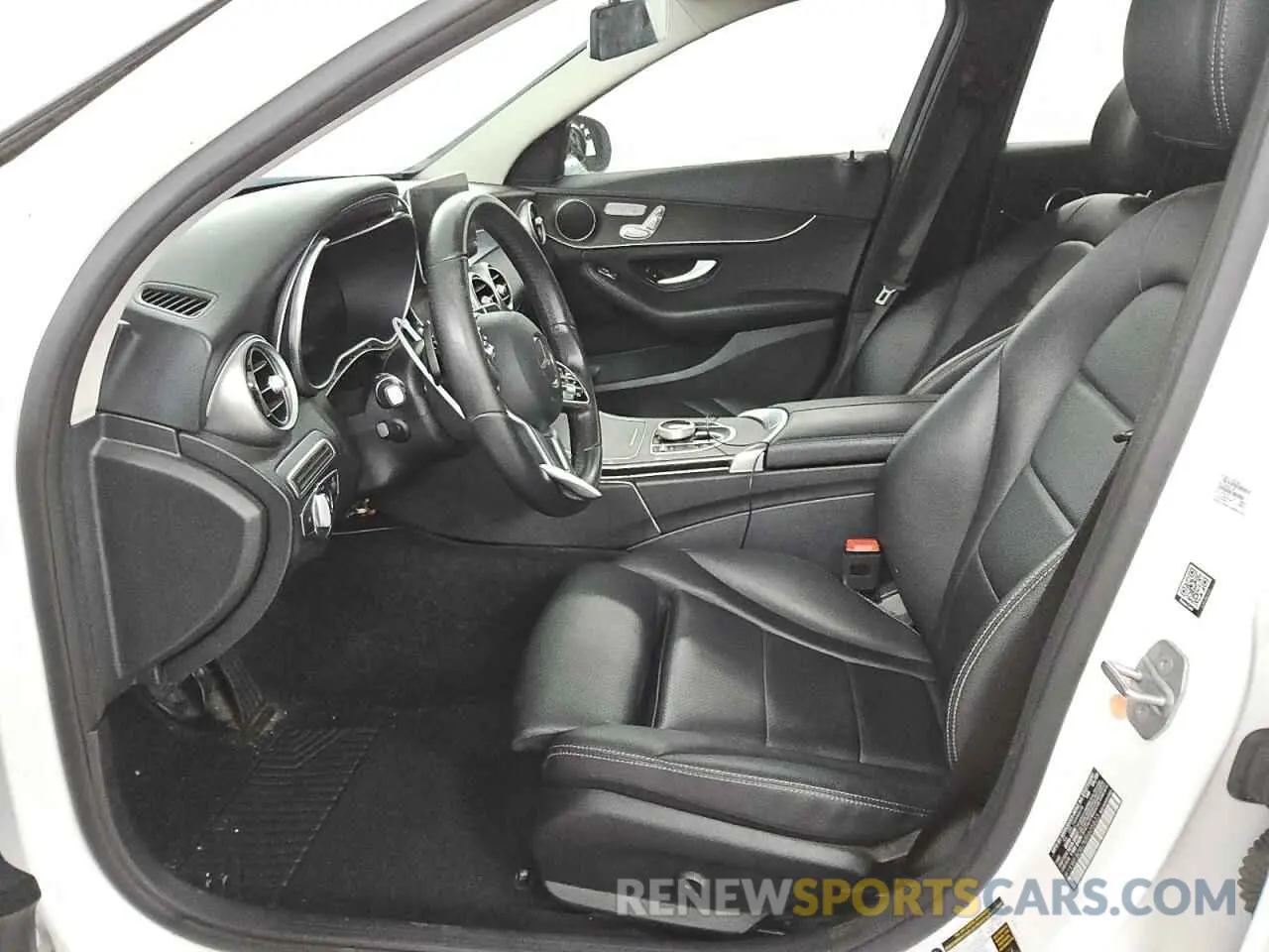 7 Photograph of a damaged car W1KWF8DB7MR605823 MERCEDES-BENZ C-CLASS 2021