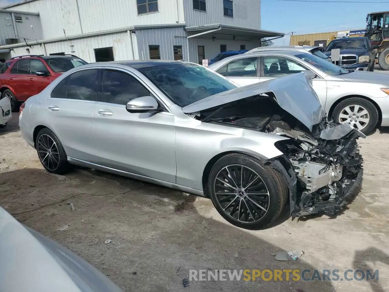 4 Photograph of a damaged car W1KWF8DB7MR632293 MERCEDES-BENZ C-CLASS 2021