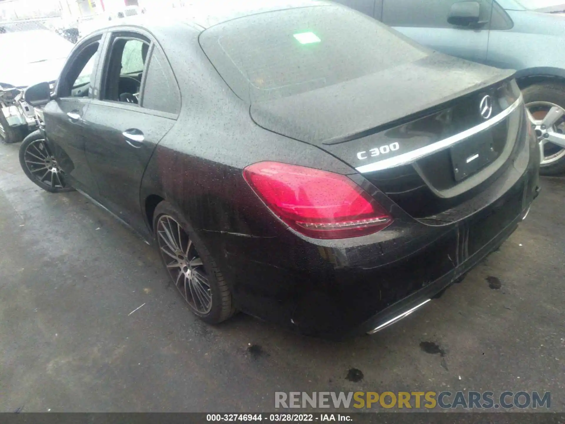 3 Photograph of a damaged car W1KWF8DB8MR639527 MERCEDES-BENZ C-CLASS 2021