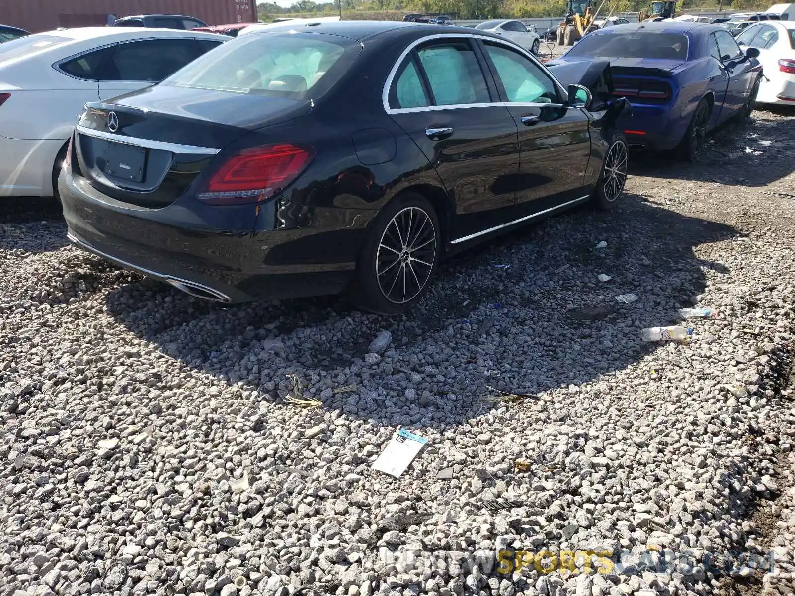 4 Photograph of a damaged car W1KWF8DB9MR645109 MERCEDES-BENZ C-CLASS 2021