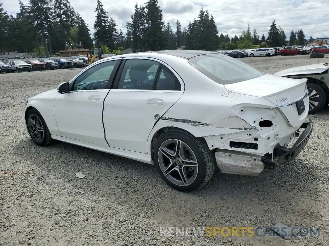 2 Photograph of a damaged car W1KWF8EB0MR610635 MERCEDES-BENZ C-CLASS 2021