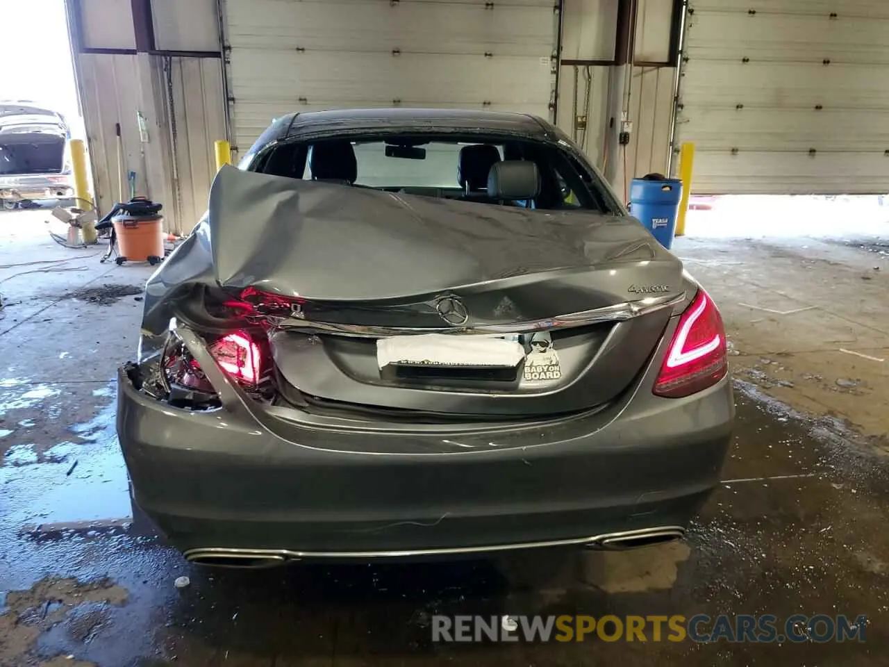 6 Photograph of a damaged car W1KWF8EB2MR639506 MERCEDES-BENZ C-CLASS 2021