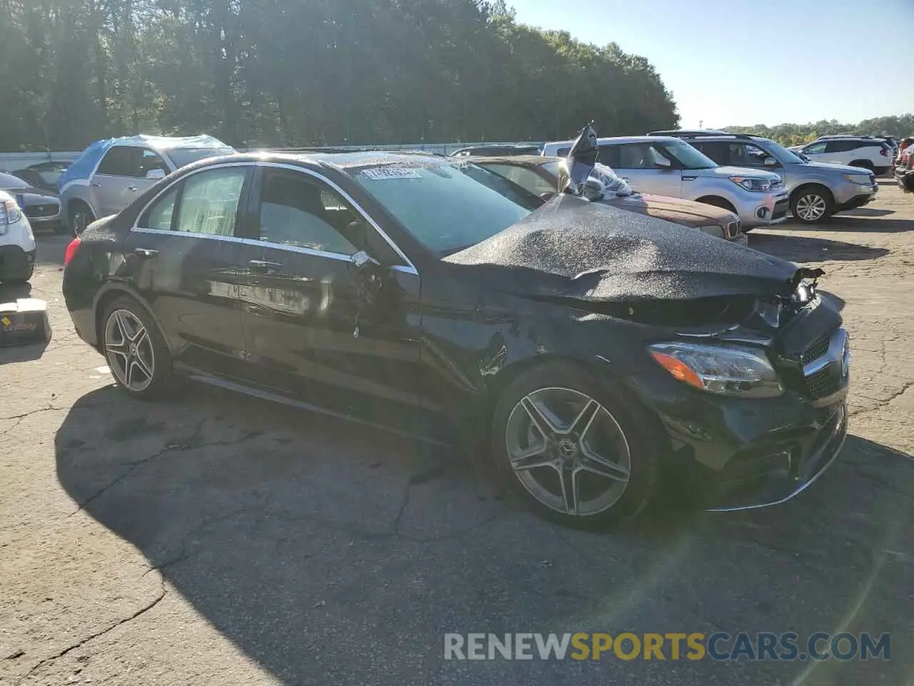 4 Photograph of a damaged car W1KWF8EB4MR648305 MERCEDES-BENZ C-CLASS 2021