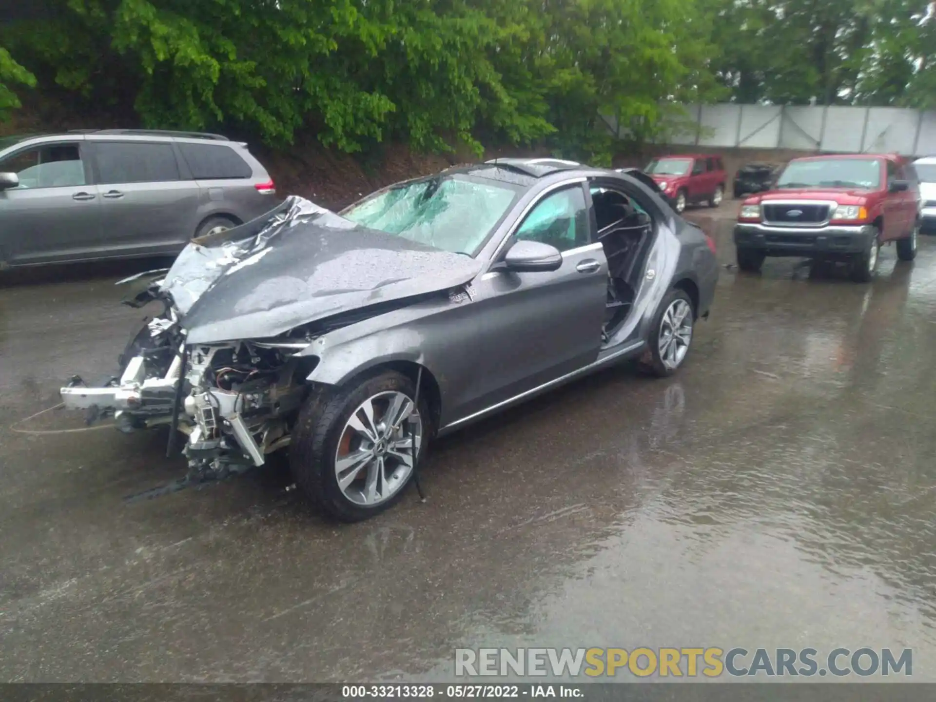 2 Photograph of a damaged car W1KWF8EB7MR604038 MERCEDES-BENZ C-CLASS 2021