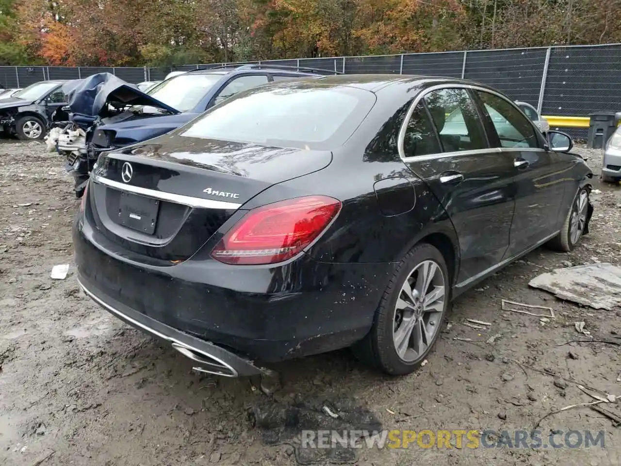 4 Photograph of a damaged car W1KWF8EB8MR638389 MERCEDES-BENZ C-CLASS 2021