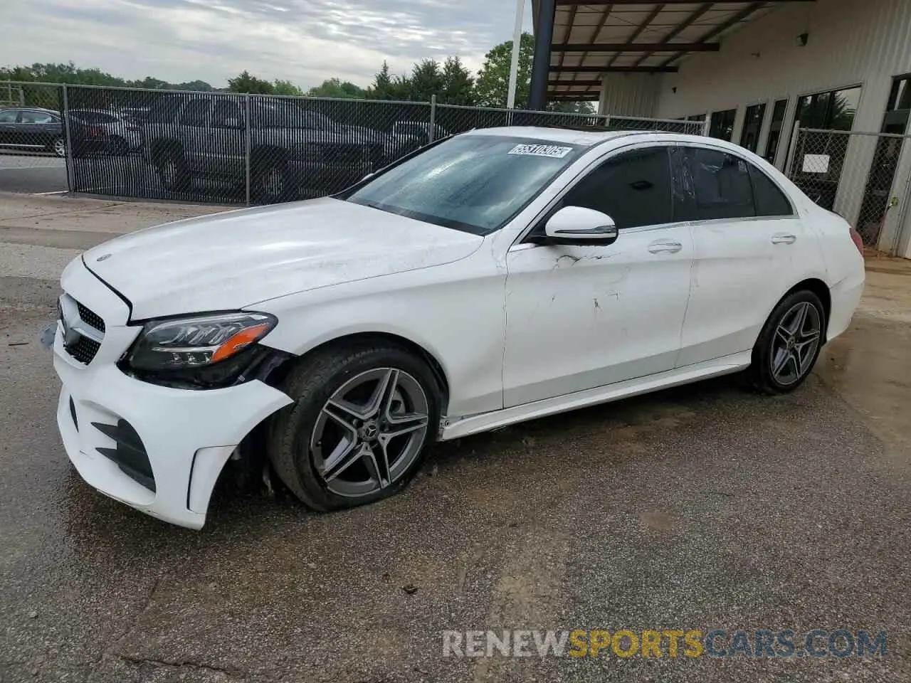 1 Photograph of a damaged car W1KWF8EB9MR616238 MERCEDES-BENZ C-CLASS 2021