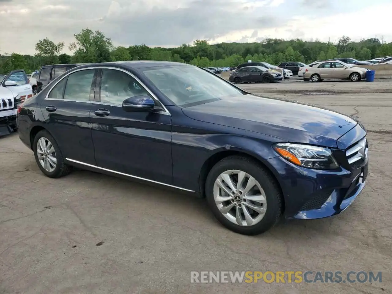4 Photograph of a damaged car W1KWF8EBXMR610481 MERCEDES-BENZ C-CLASS 2021