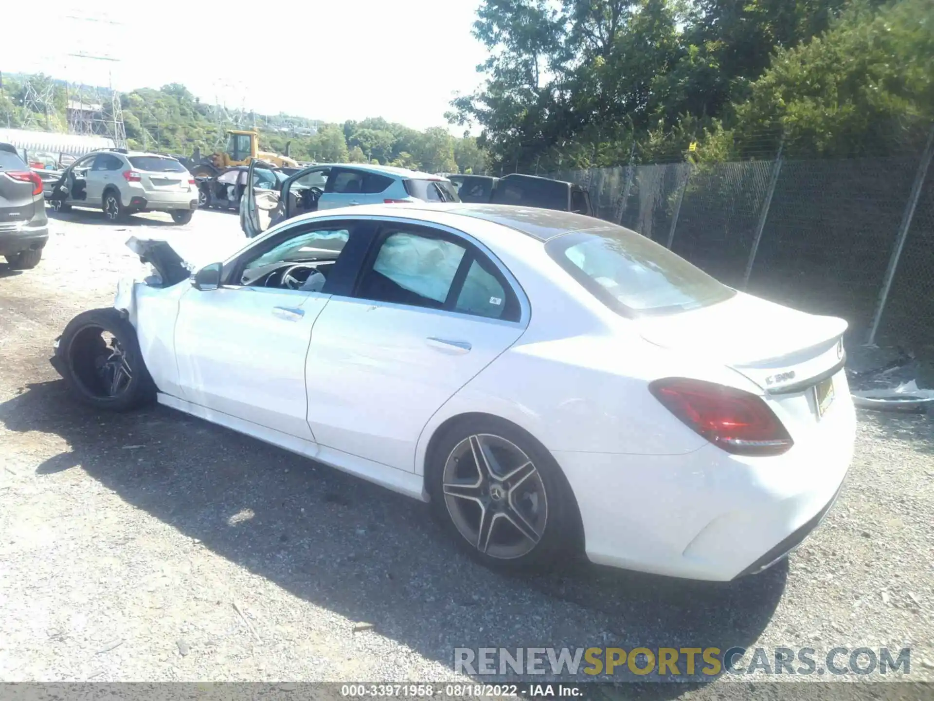 3 Photograph of a damaged car W1KWF8EBXMR650575 MERCEDES-BENZ C-CLASS 2021