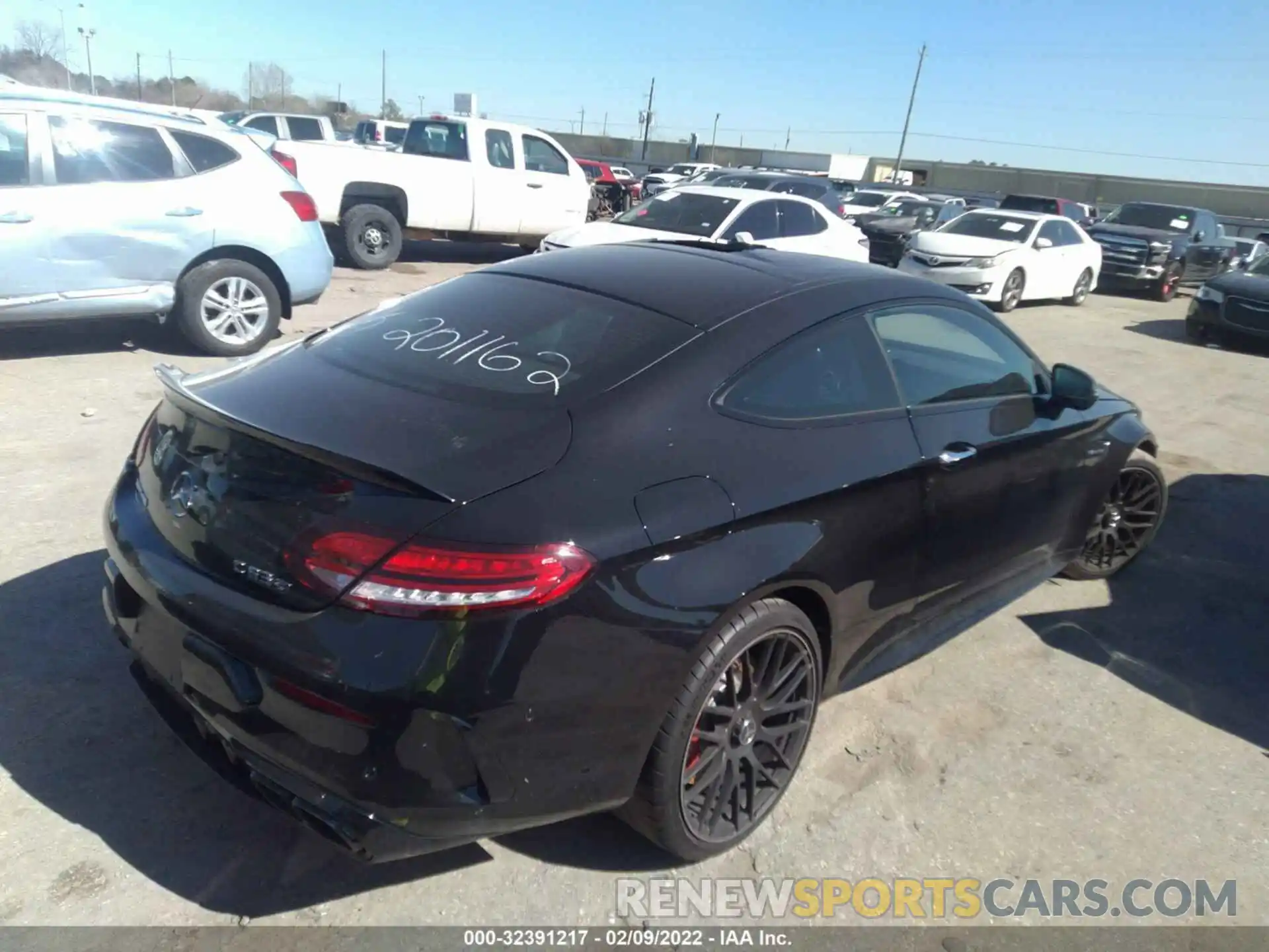 4 Photograph of a damaged car W1KWJ8HB9MG101942 MERCEDES-BENZ C-CLASS 2021