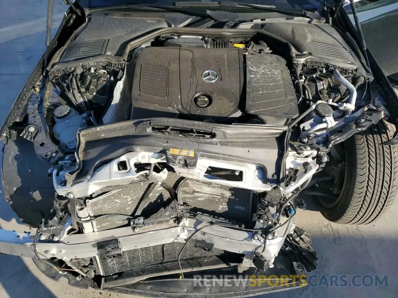 11 Photograph of a damaged car W1KAF4GB0NR012062 MERCEDES-BENZ C-CLASS 2022