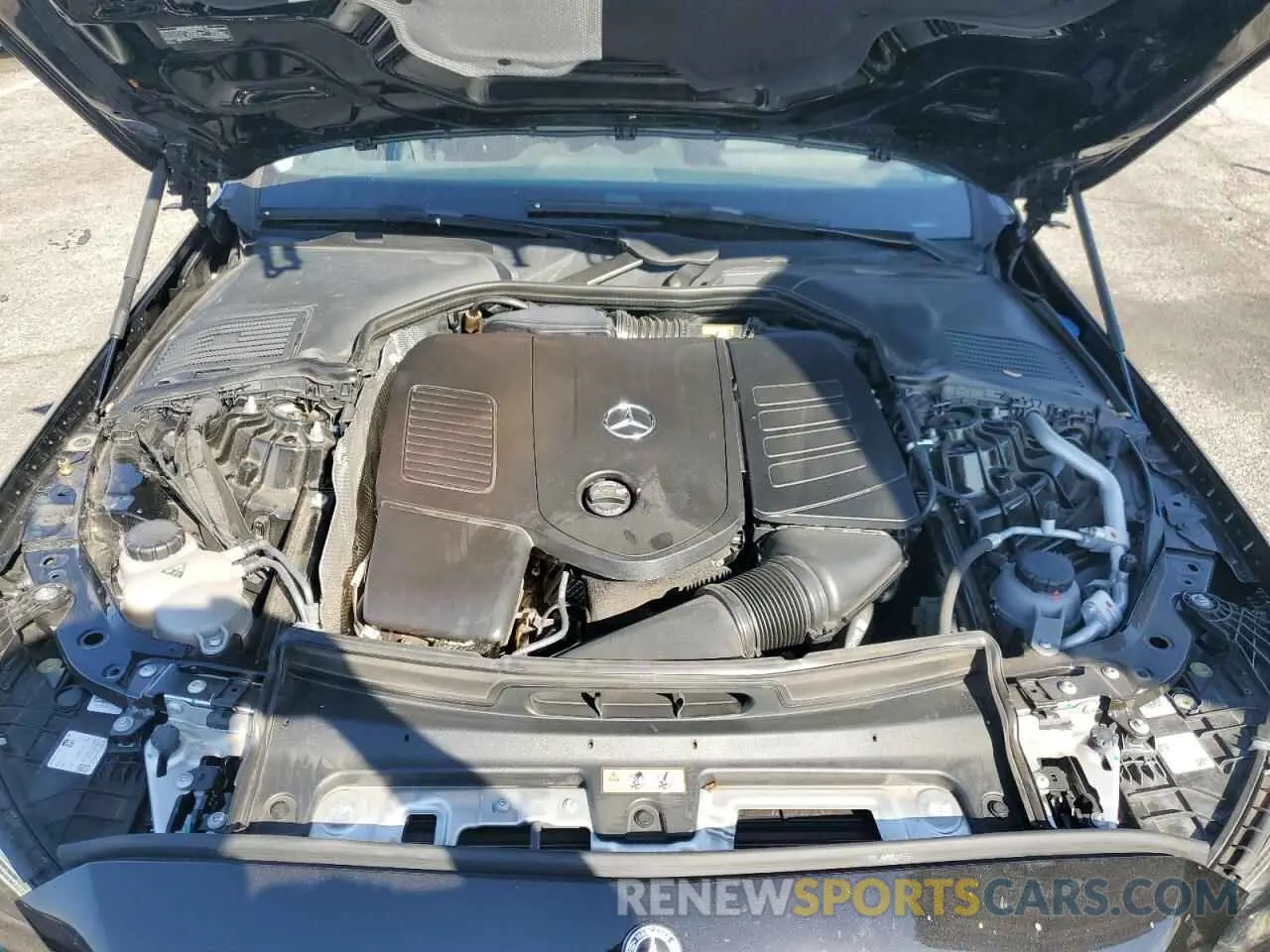 11 Photograph of a damaged car W1KAF4GB1NR062047 MERCEDES-BENZ C-CLASS 2022