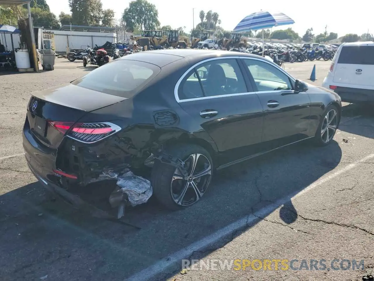 3 Photograph of a damaged car W1KAF4GB1NR062047 MERCEDES-BENZ C-CLASS 2022