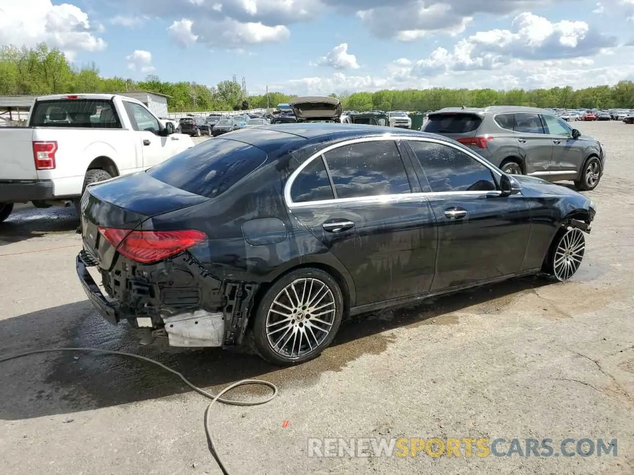 3 Photograph of a damaged car W1KAF4GB2NR050618 MERCEDES-BENZ C-CLASS 2022