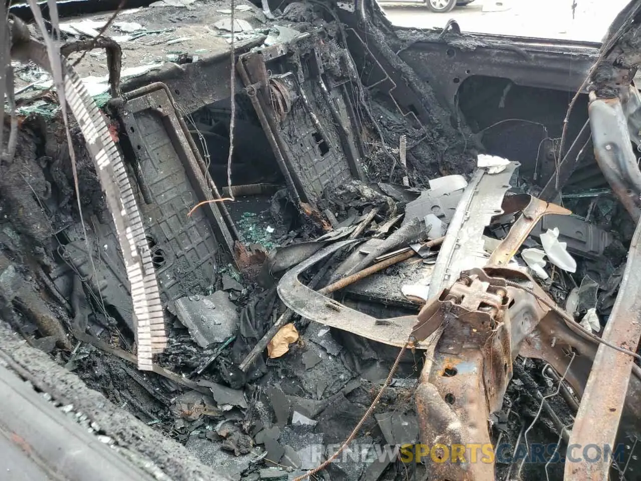 10 Photograph of a damaged car W1KAF4GB5NR030914 MERCEDES-BENZ C-CLASS 2022