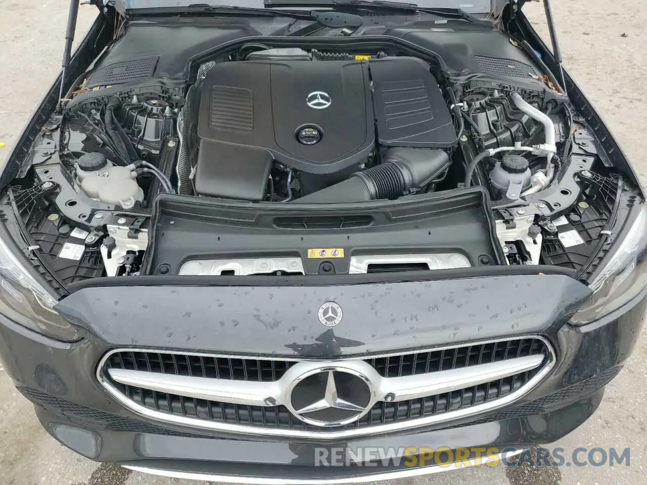 11 Photograph of a damaged car W1KAF4GB5NR056901 MERCEDES-BENZ C-CLASS 2022
