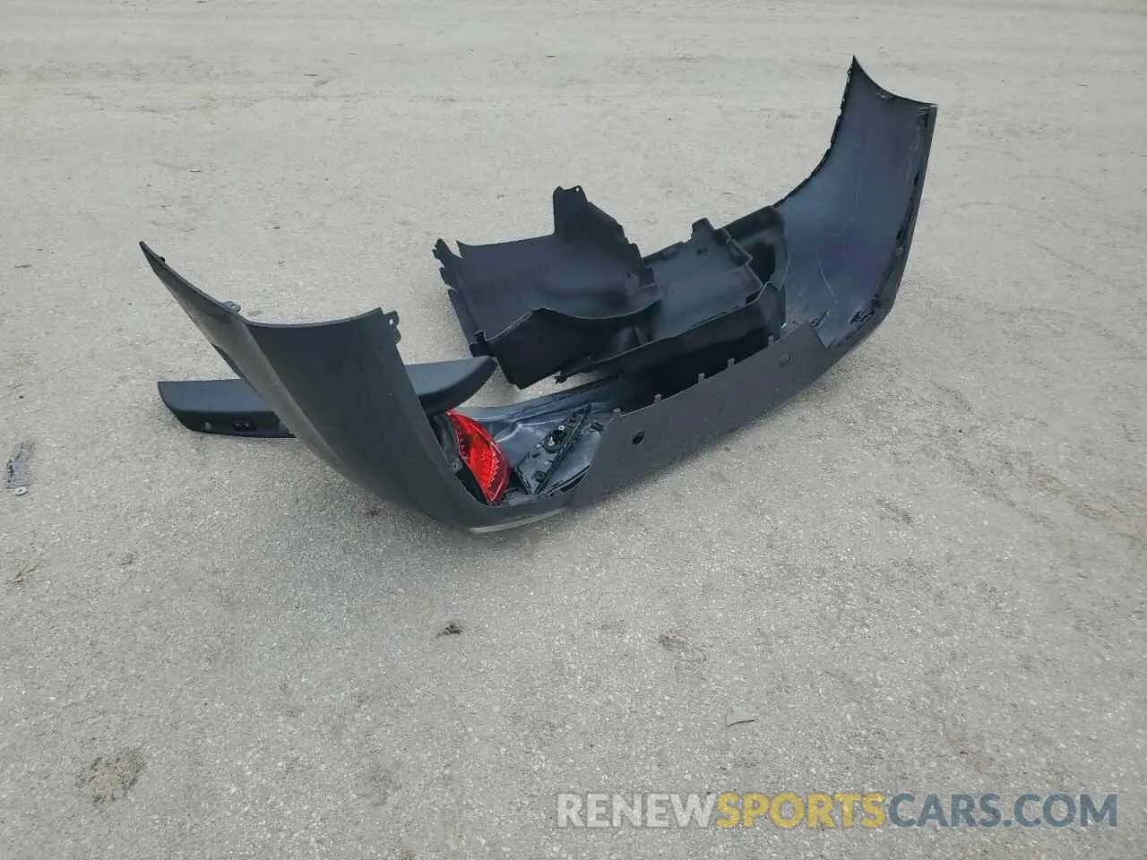 12 Photograph of a damaged car W1KAF4GB5NR056901 MERCEDES-BENZ C-CLASS 2022
