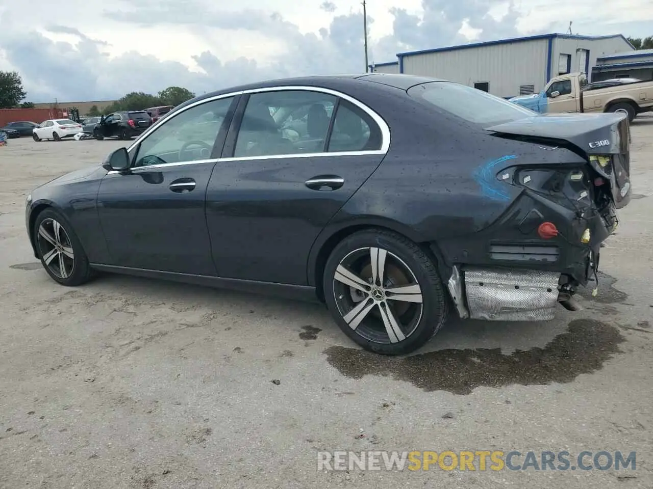 2 Photograph of a damaged car W1KAF4GB5NR056901 MERCEDES-BENZ C-CLASS 2022