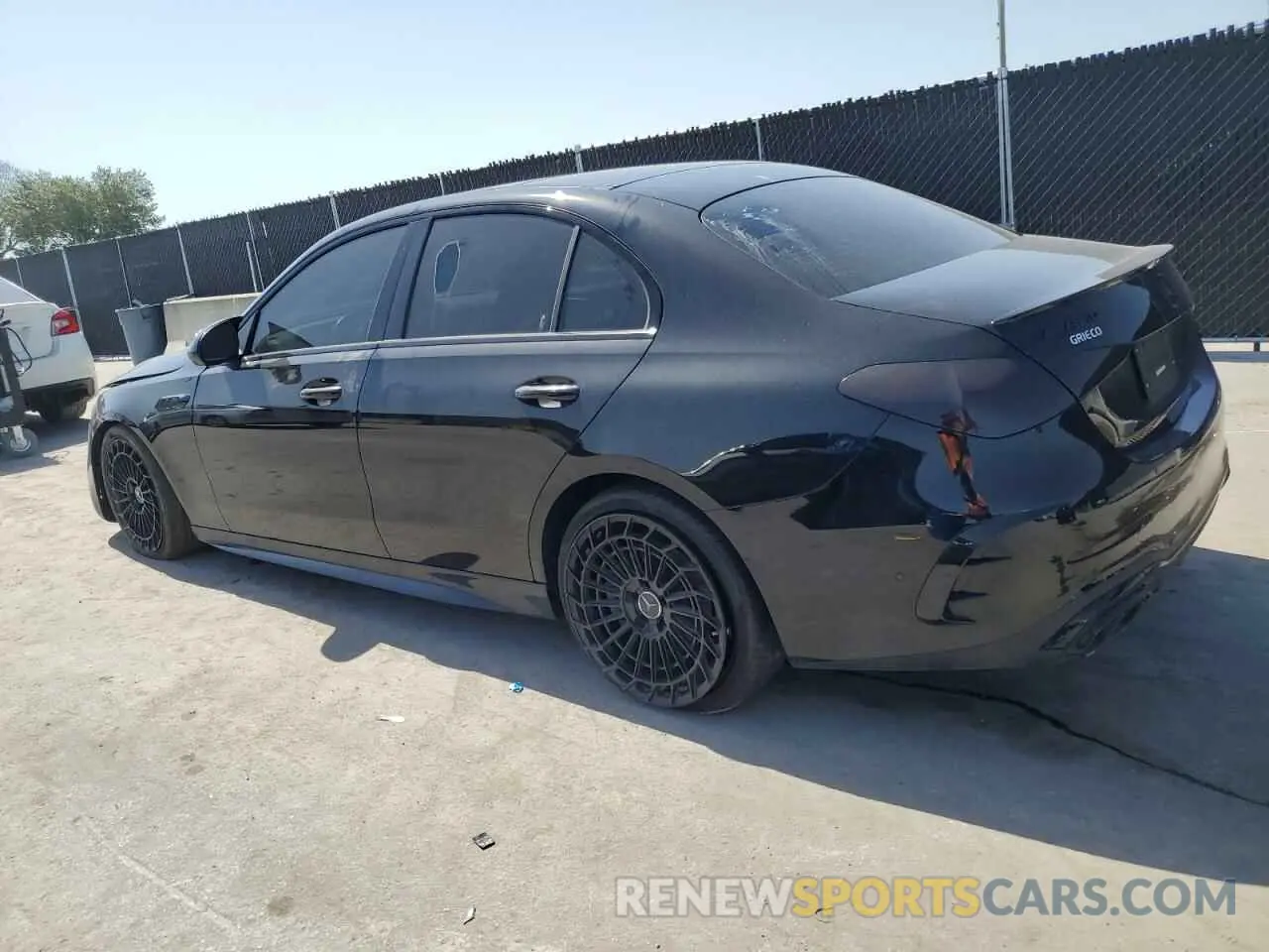 2 Photograph of a damaged car W1KAF4GBXNR046025 MERCEDES-BENZ C-CLASS 2022