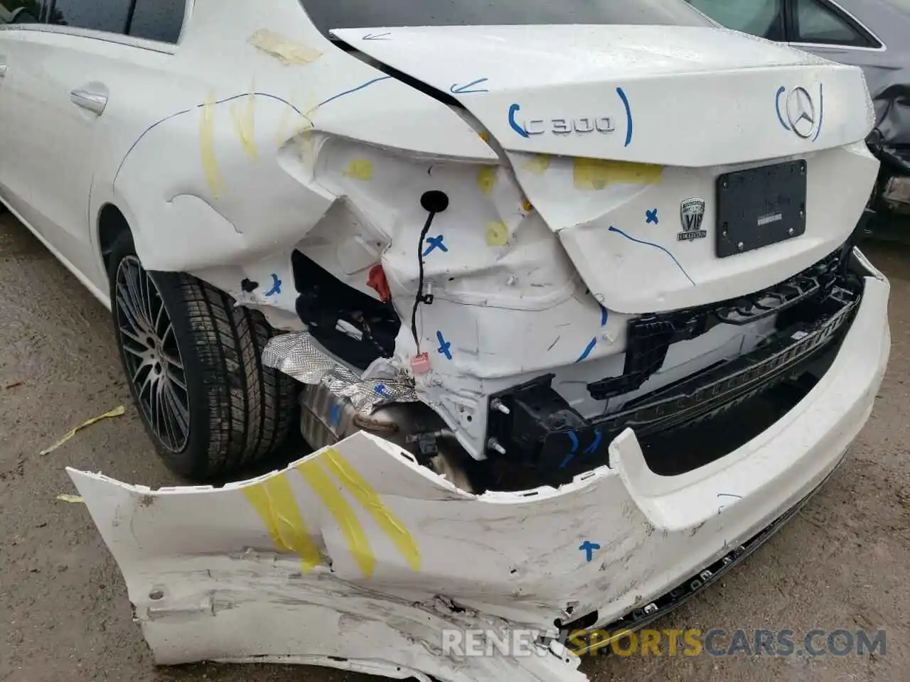 9 Photograph of a damaged car W1KAF4GBXNR055839 MERCEDES-BENZ C-CLASS 2022