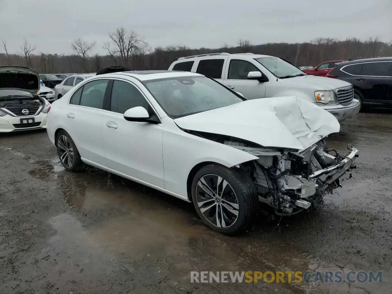 4 Photograph of a damaged car W1KAF4HB0NR044069 MERCEDES-BENZ C-CLASS 2022