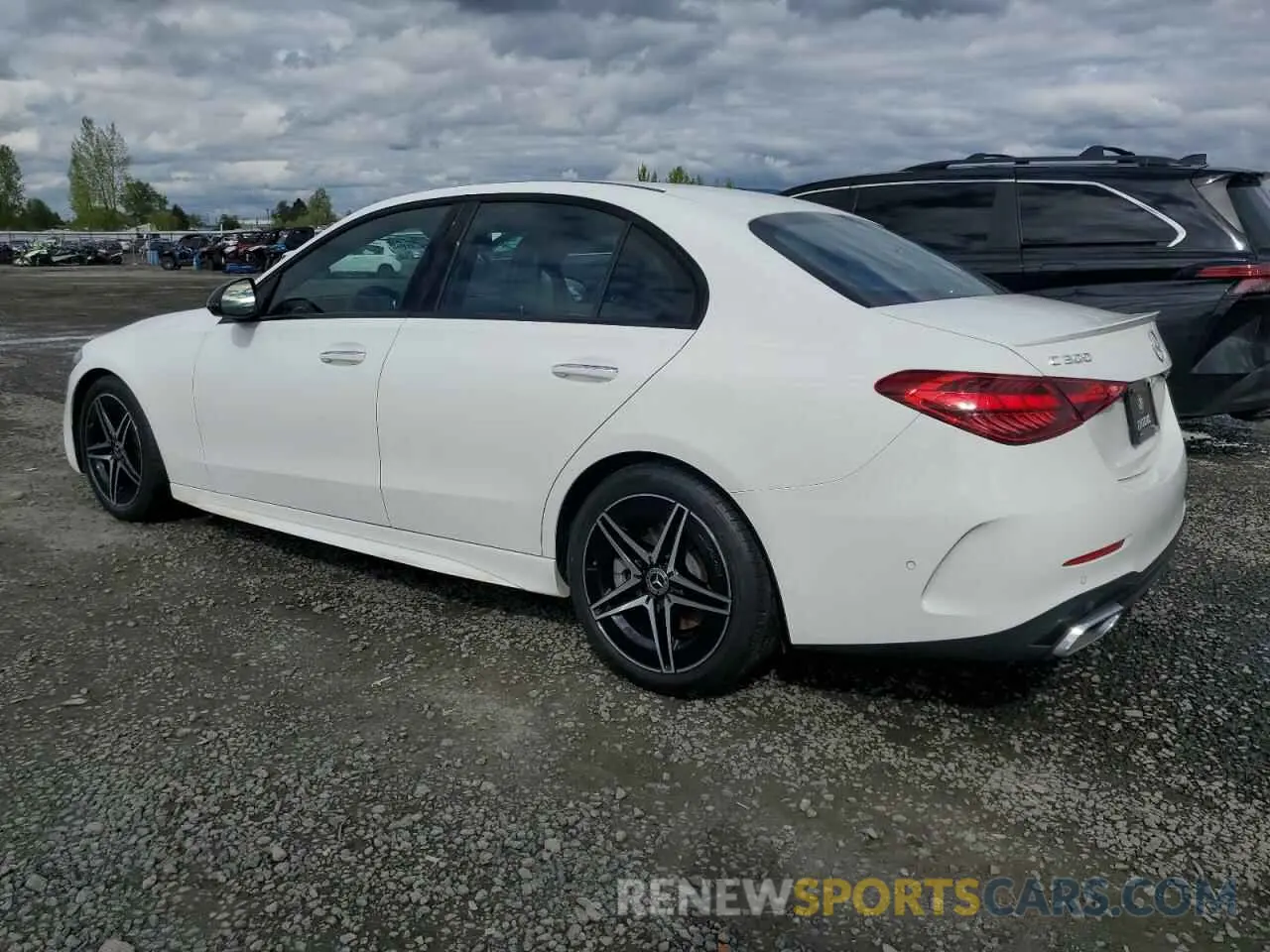 2 Photograph of a damaged car W1KAF4HB5NR009611 MERCEDES-BENZ C-CLASS 2022
