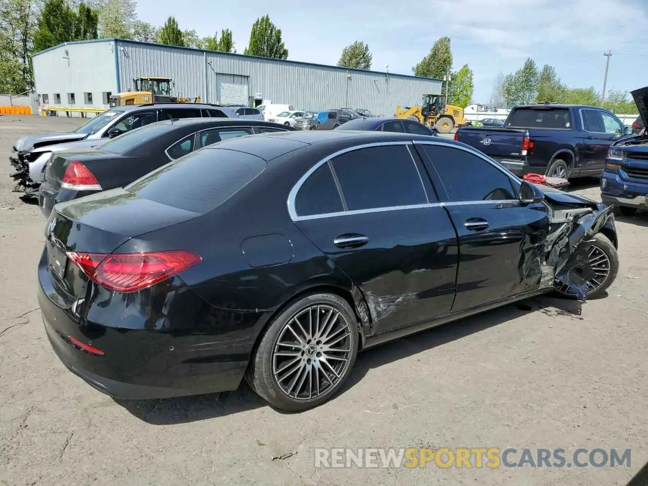 3 Photograph of a damaged car W1KAF4HB5NR052877 MERCEDES-BENZ C-CLASS 2022
