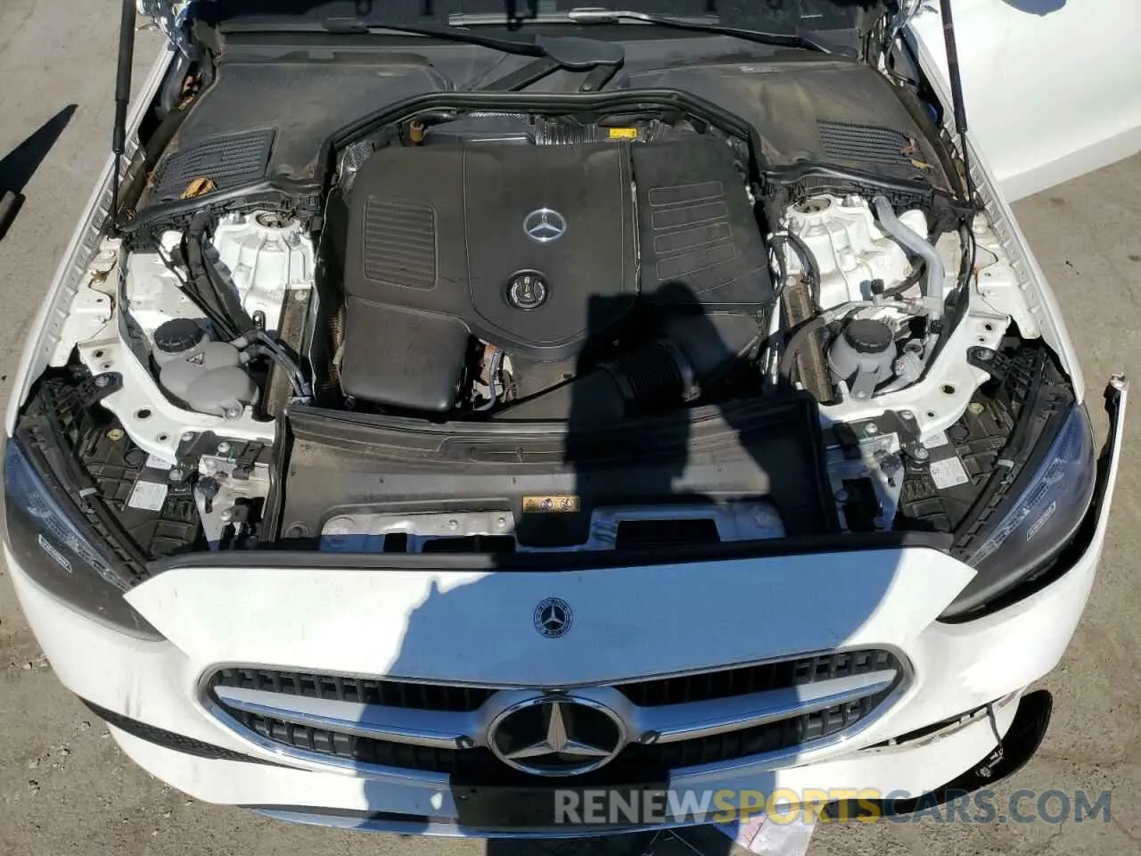 11 Photograph of a damaged car W1KAF4HB7NR036941 MERCEDES-BENZ C-CLASS 2022