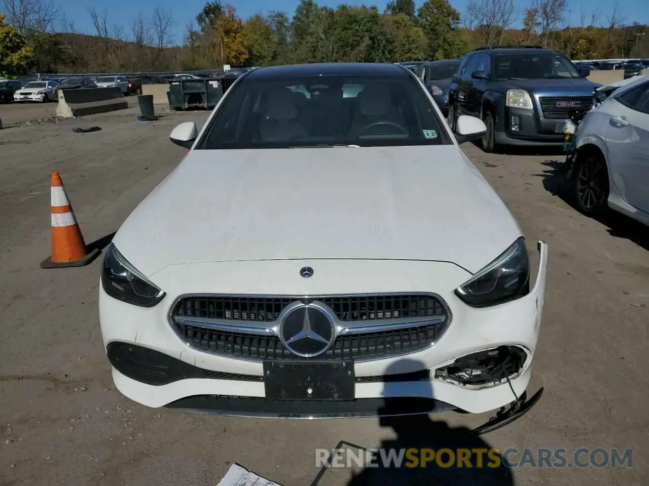 5 Photograph of a damaged car W1KAF4HB7NR036941 MERCEDES-BENZ C-CLASS 2022
