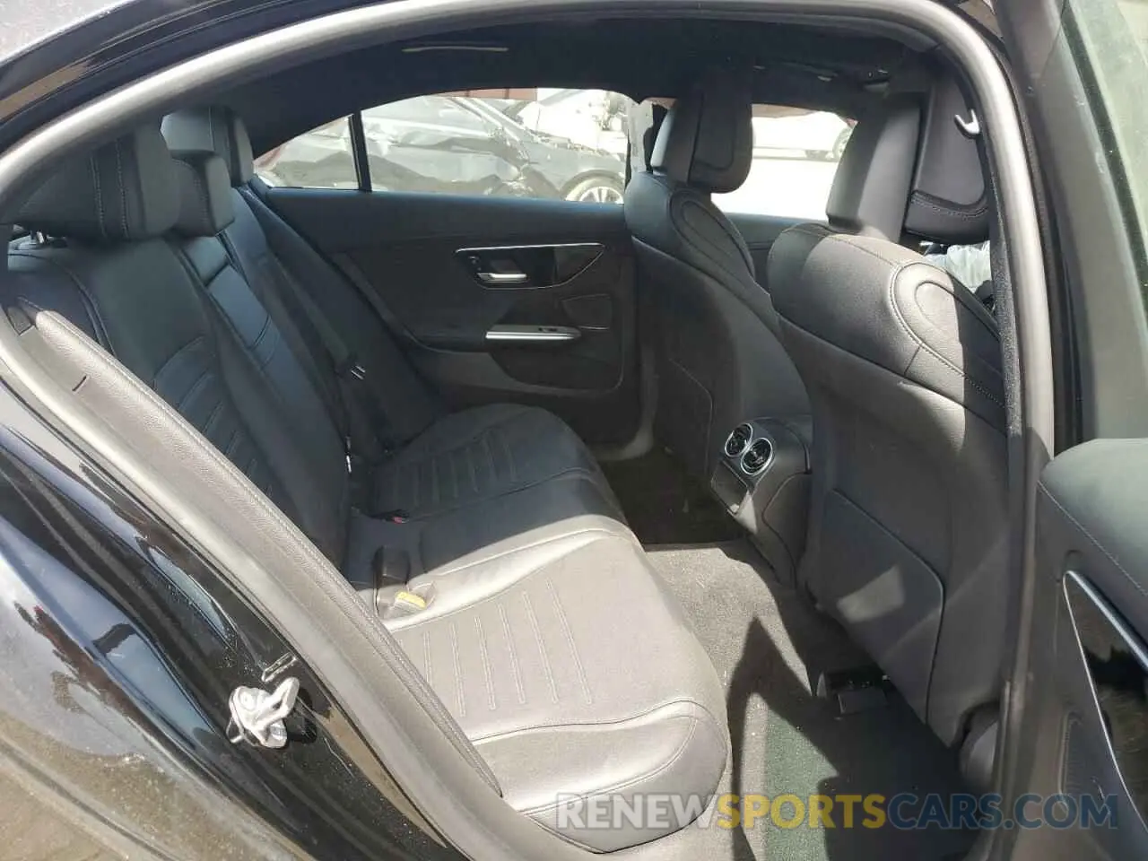 10 Photograph of a damaged car W1KAF4HB7NR067171 MERCEDES-BENZ C-CLASS 2022
