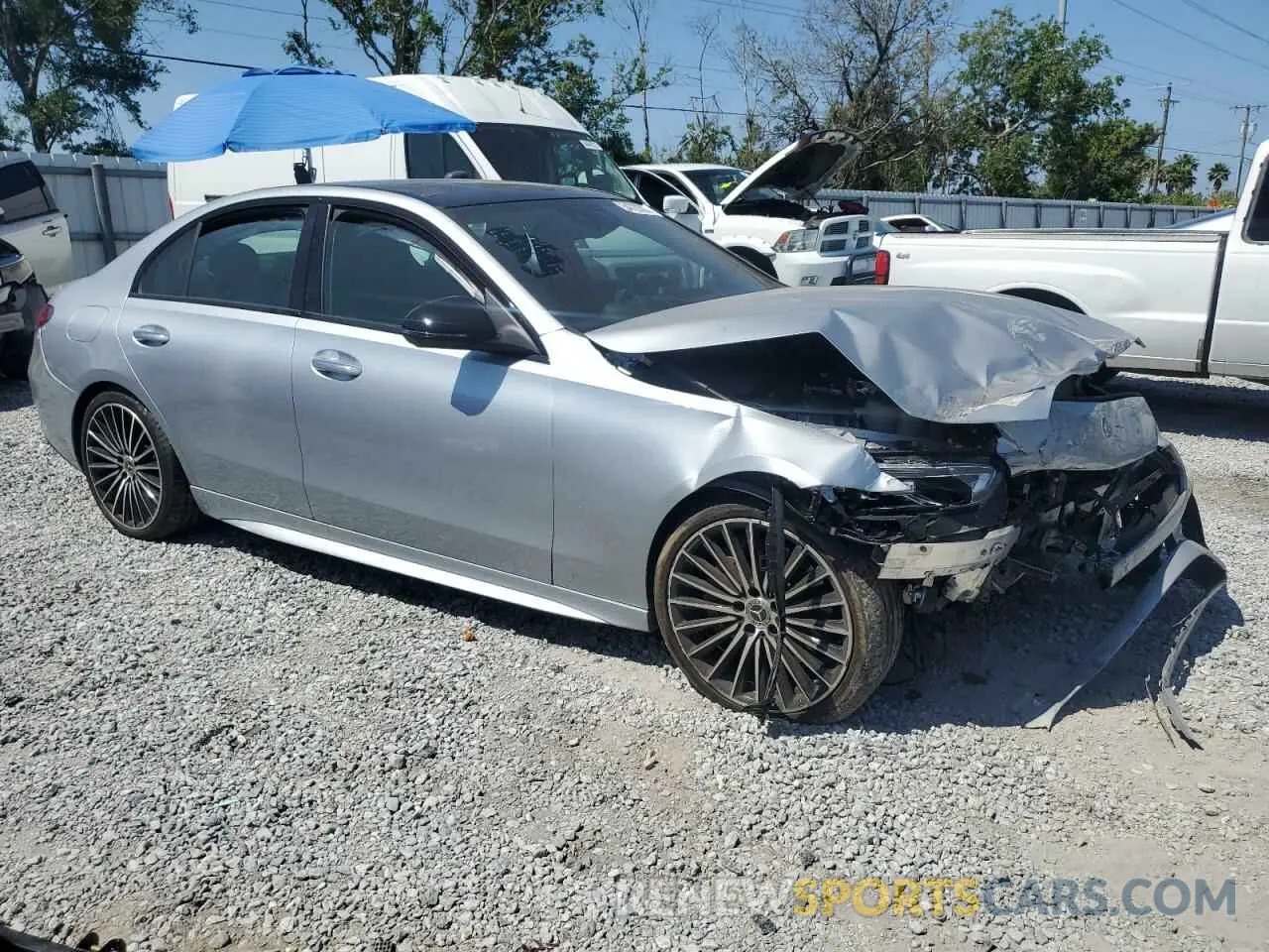 4 Photograph of a damaged car W1KAF4GB0PR103738 MERCEDES-BENZ C-CLASS 2023