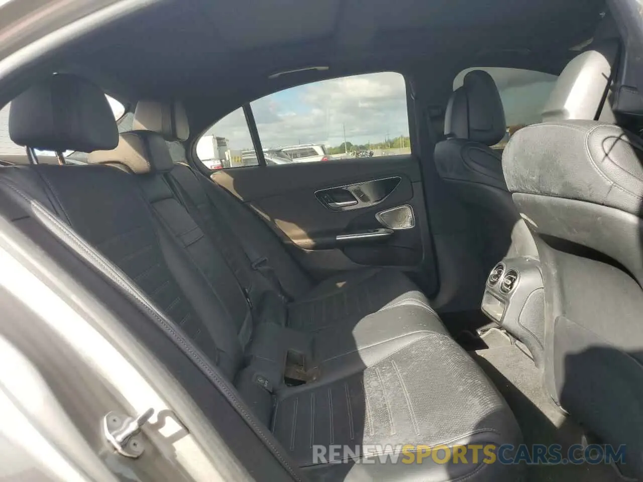 9 Photograph of a damaged car W1KAF4GB8PR102644 MERCEDES-BENZ C-CLASS 2023
