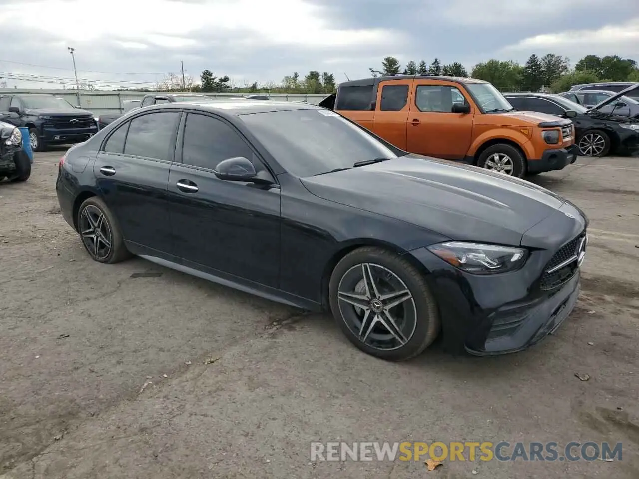4 Photograph of a damaged car W1KAF4HB0PR075907 MERCEDES-BENZ C-CLASS 2023