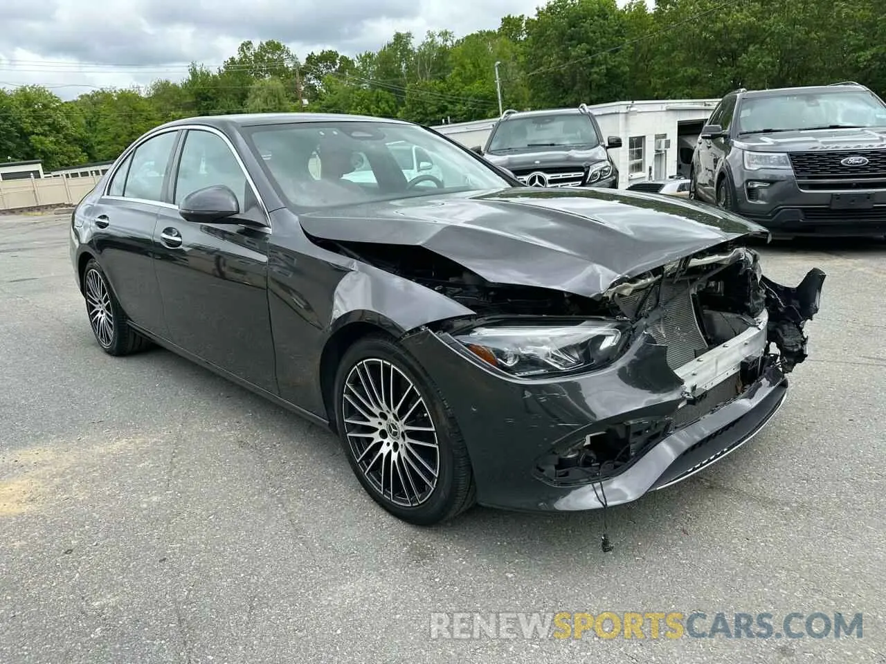 4 Photograph of a damaged car W1KAF4HB3PR092734 MERCEDES-BENZ C-CLASS 2023