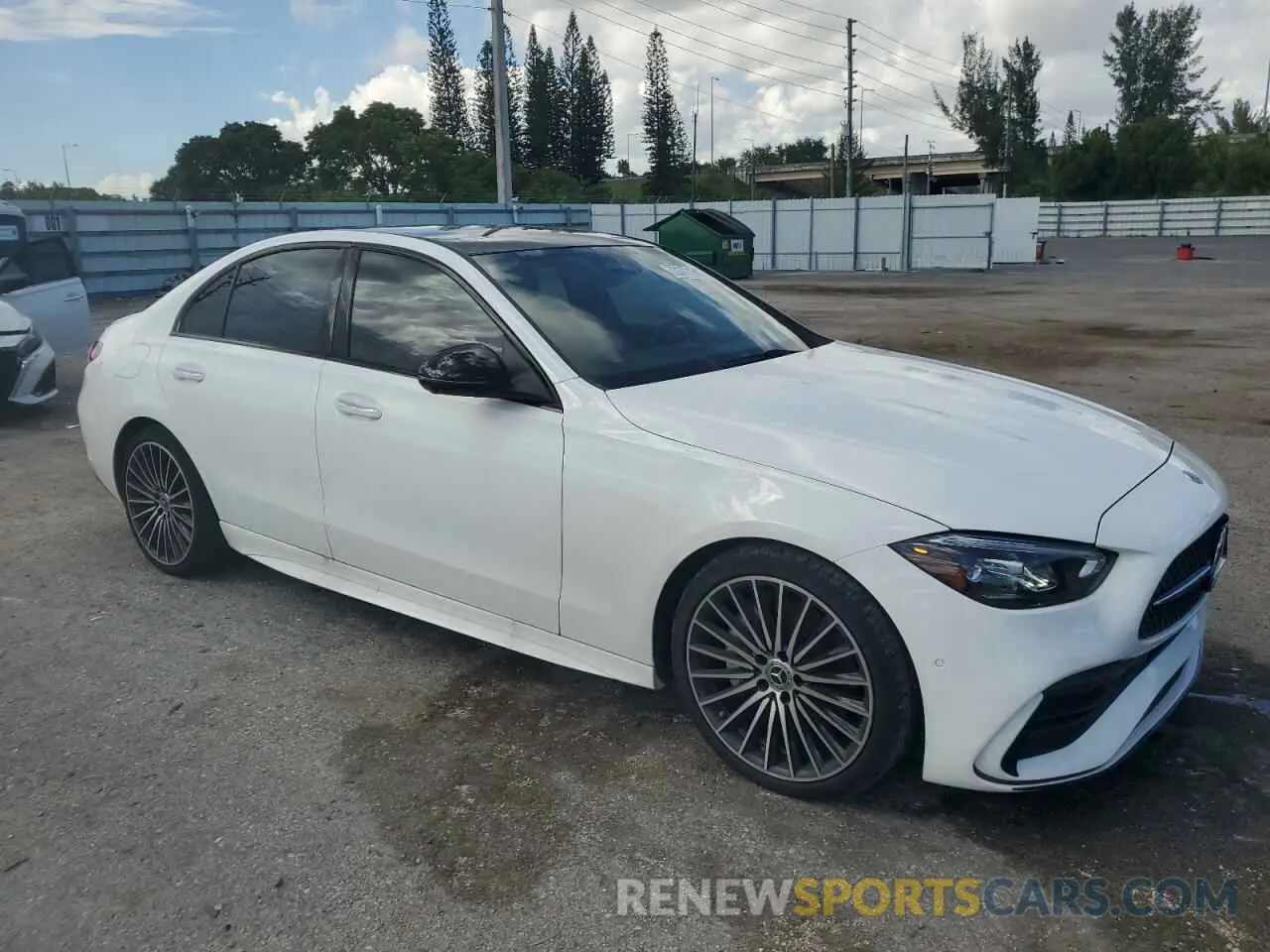 4 Photograph of a damaged car W1KAF4HB3PR130933 MERCEDES-BENZ C-CLASS 2023