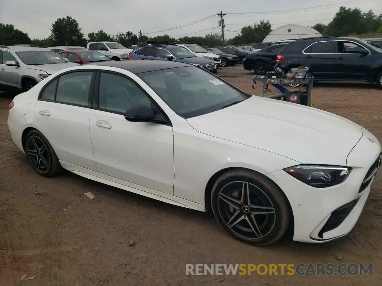 4 Photograph of a damaged car W1KAF4HB7PR123337 MERCEDES-BENZ C-CLASS 2023