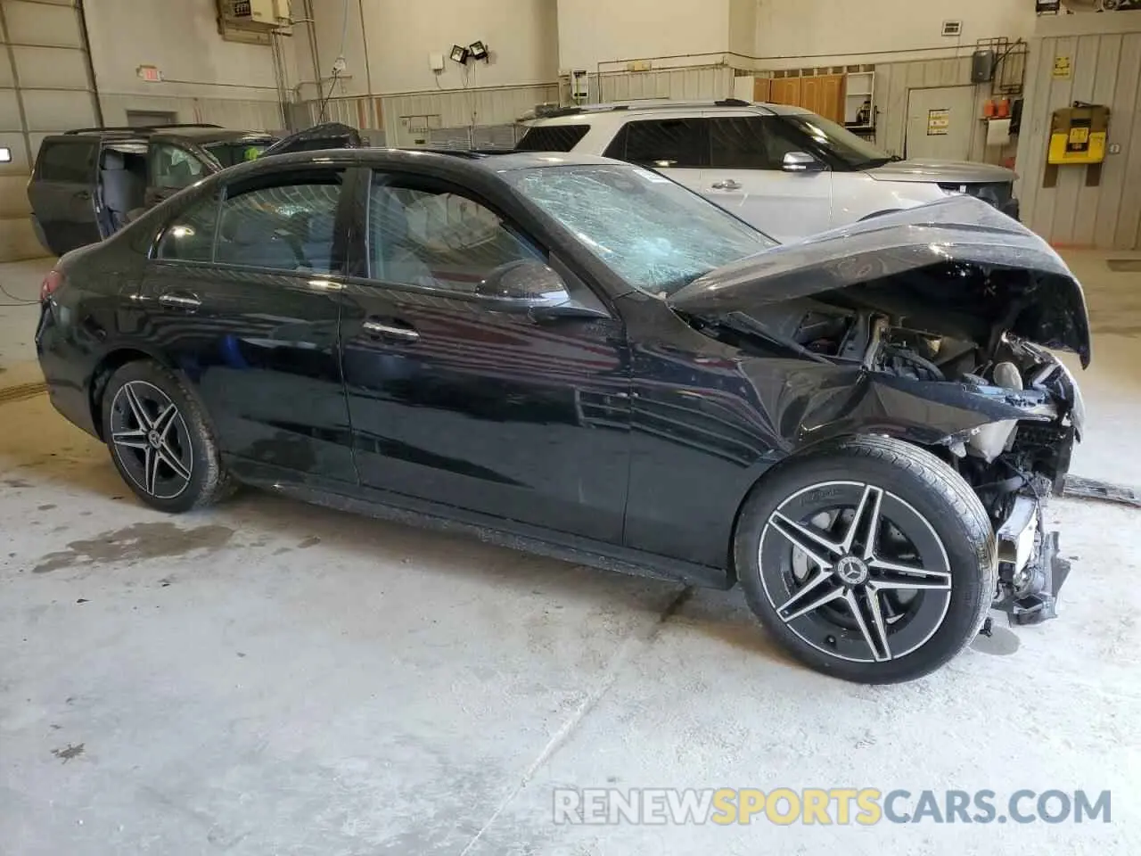 4 Photograph of a damaged car W1KAF4HB8PR147193 MERCEDES-BENZ C-CLASS 2023