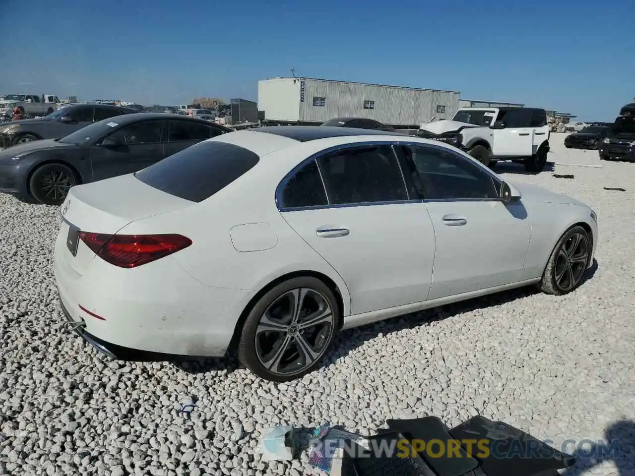 3 Photograph of a damaged car W1KAF4GB2RR207585 MERCEDES-BENZ C-CLASS 2024