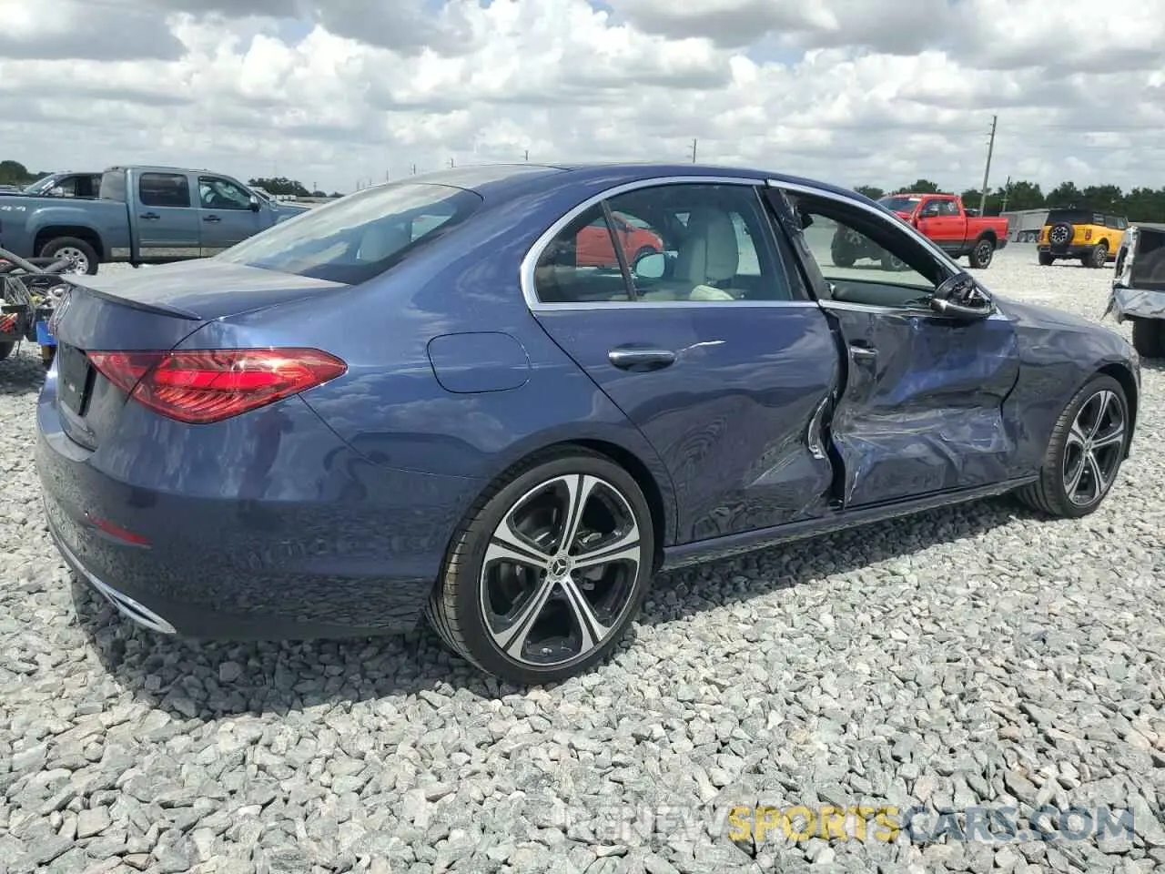 3 Photograph of a damaged car W1KAF4GB6RR212675 MERCEDES-BENZ C-CLASS 2024