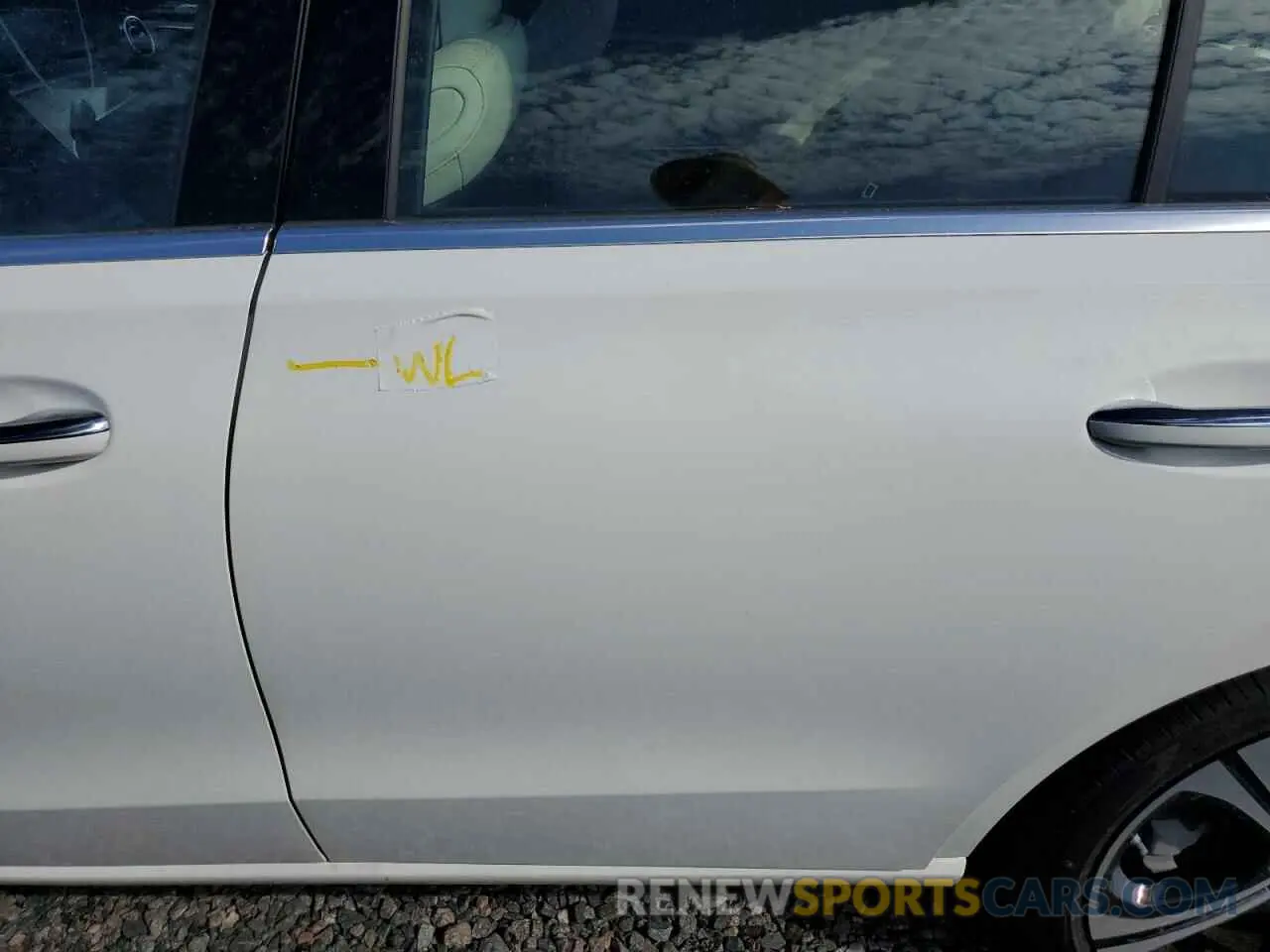 12 Photograph of a damaged car W1KAF4GB6RR225488 MERCEDES-BENZ C-CLASS 2024