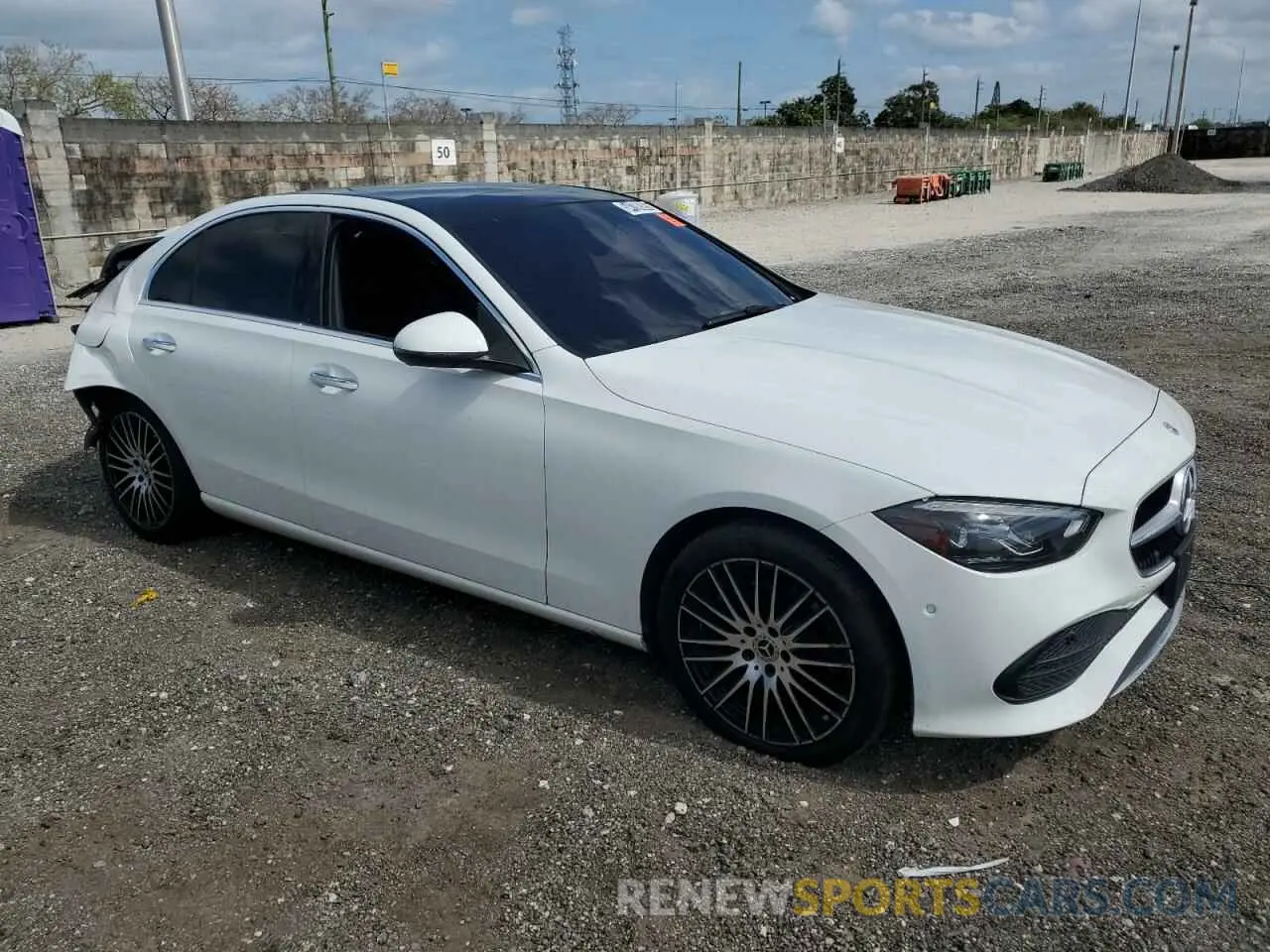 4 Photograph of a damaged car W1KAF4GB8RR190033 MERCEDES-BENZ C-CLASS 2024