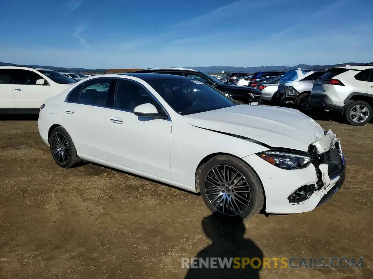 4 Photograph of a damaged car W1KAF4HB9RR232143 MERCEDES-BENZ C-CLASS 2024