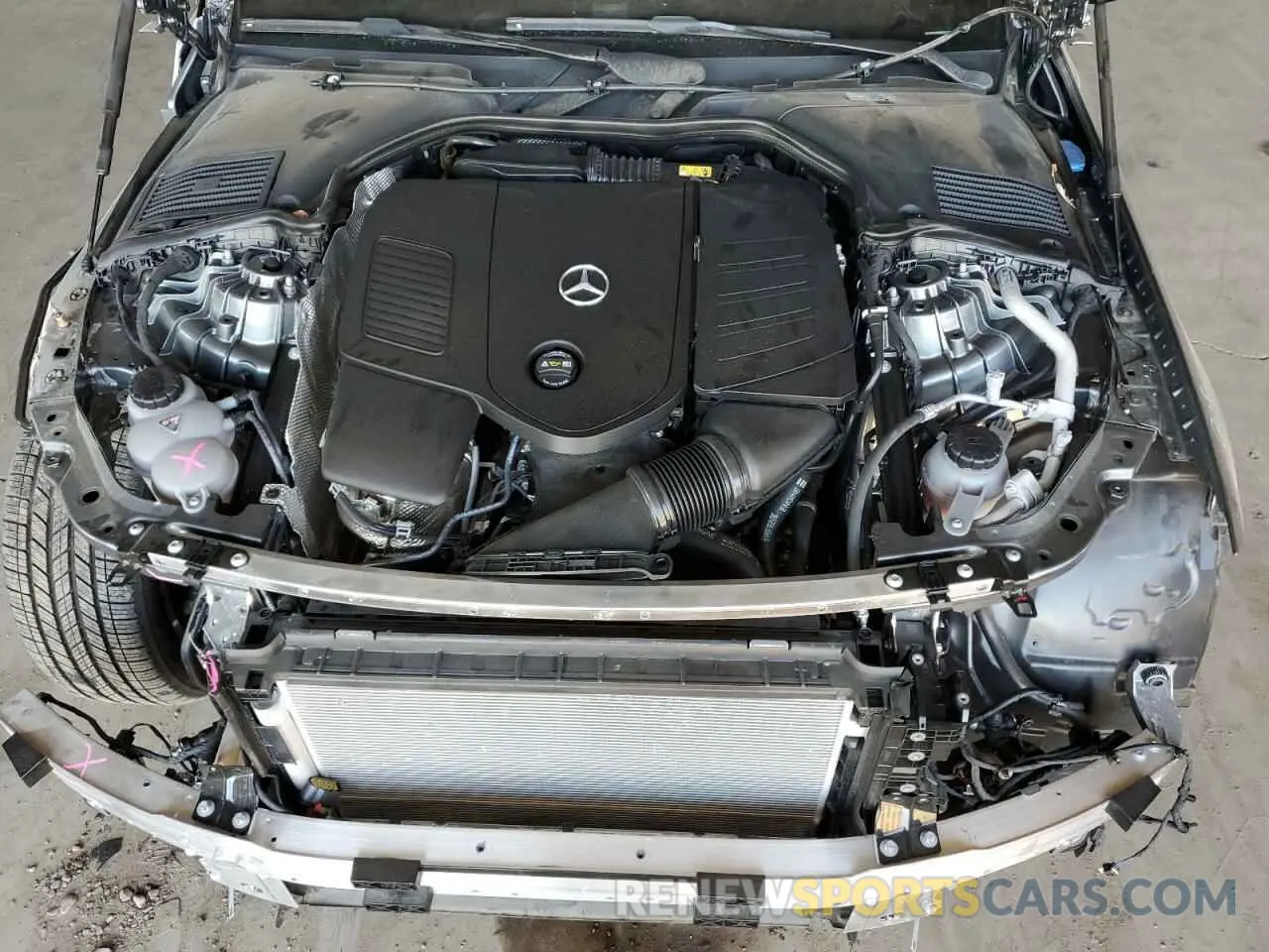 11 Photograph of a damaged car W1KAF4HBXRR201340 MERCEDES-BENZ C-CLASS 2024