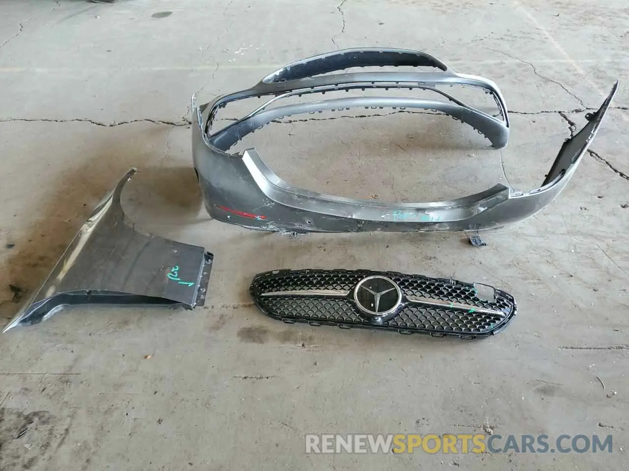 12 Photograph of a damaged car W1KAF4HBXRR201340 MERCEDES-BENZ C-CLASS 2024