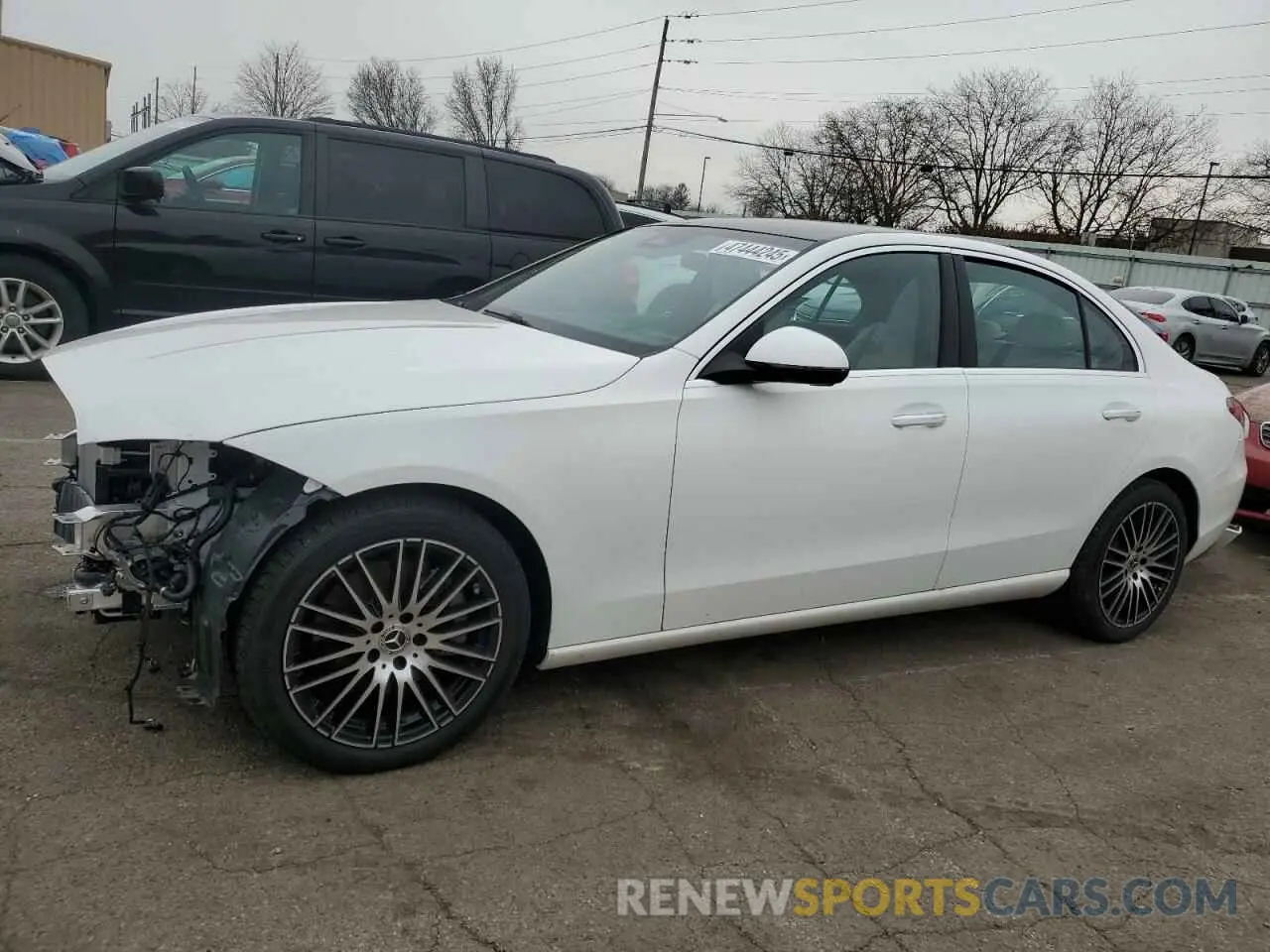 1 Photograph of a damaged car W1KAF4HBXRR226819 MERCEDES-BENZ C-CLASS 2024