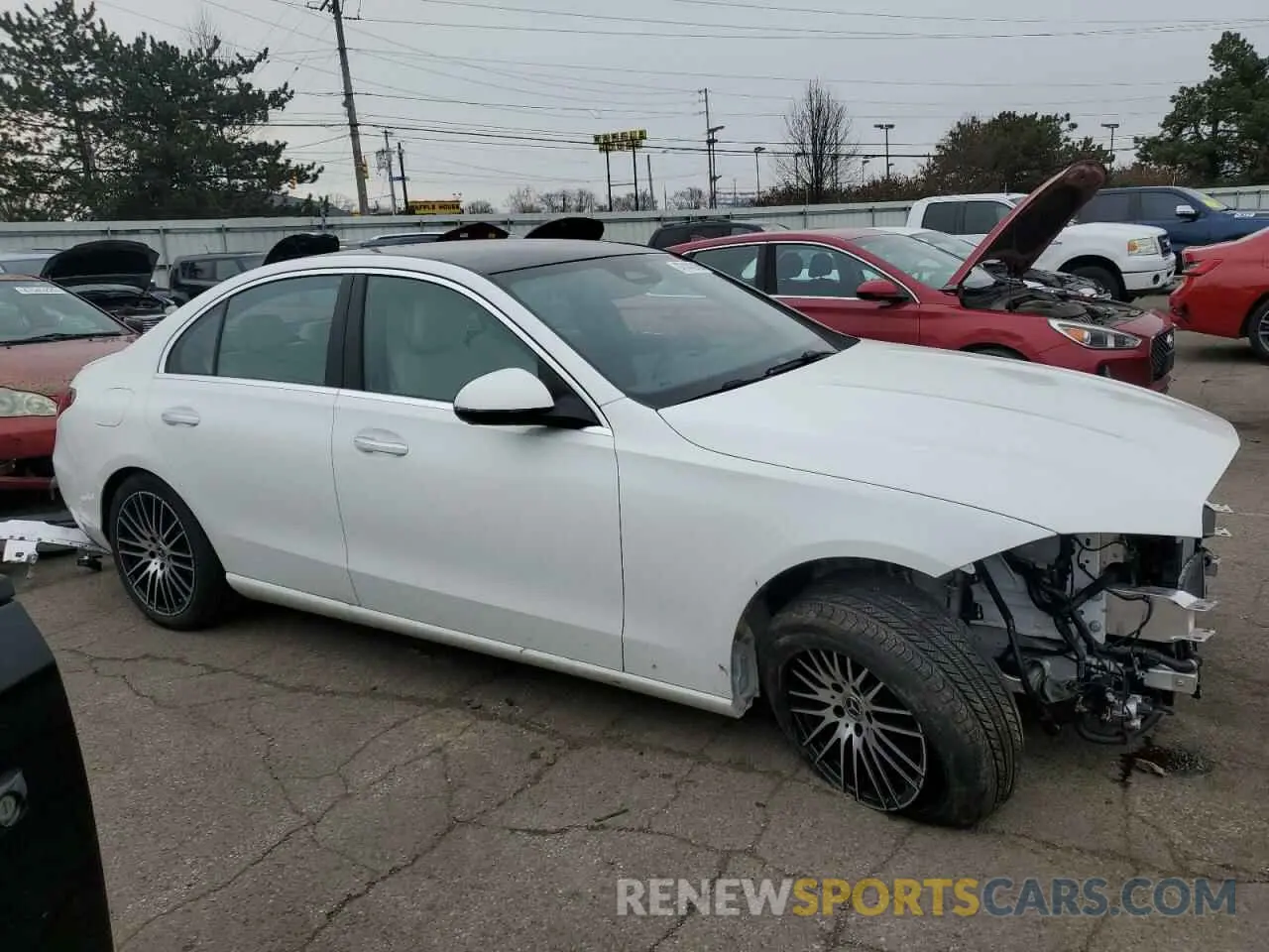 4 Photograph of a damaged car W1KAF4HBXRR226819 MERCEDES-BENZ C-CLASS 2024
