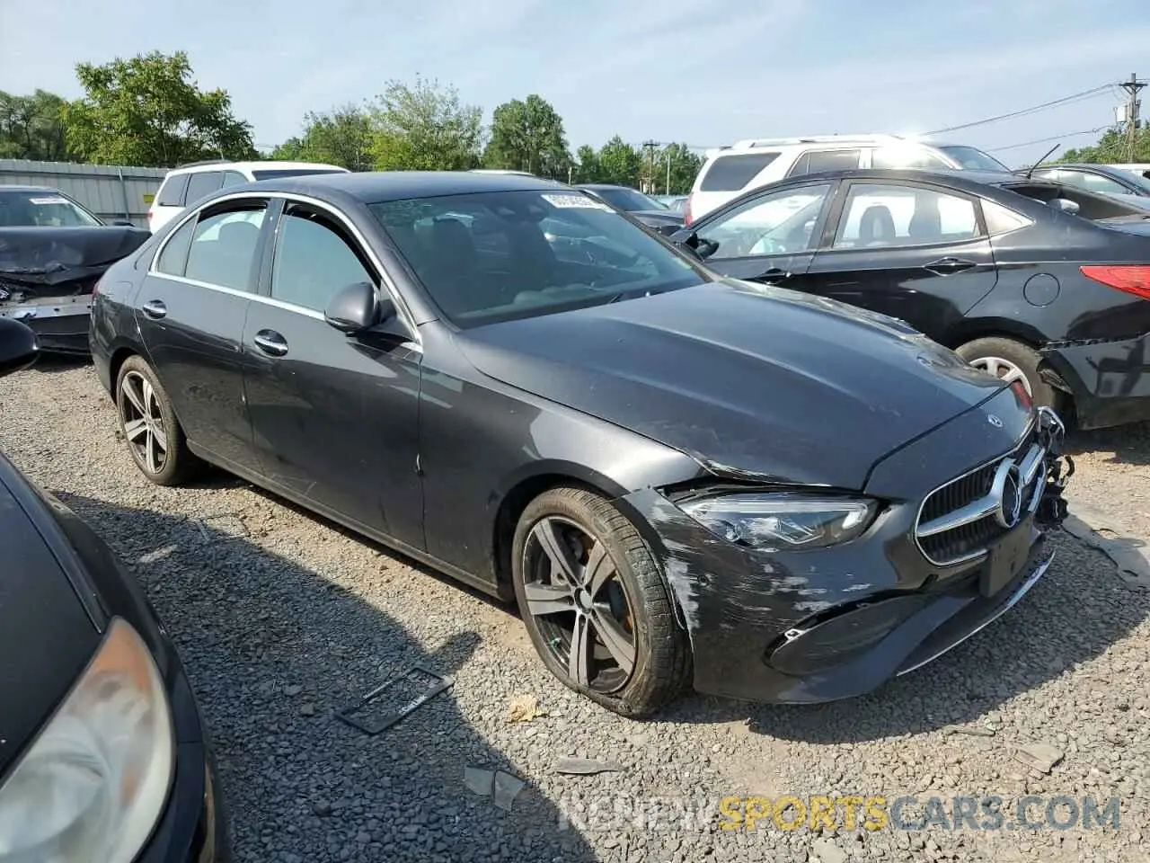4 Photograph of a damaged car W1KAF4HB9SR249921 MERCEDES-BENZ C-CLASS 2025