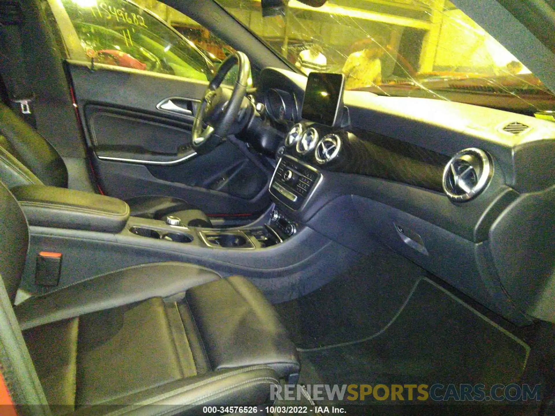 5 Photograph of a damaged car 00DSJ4EB7KN752281 MERCEDES-BENZ CLA 2019