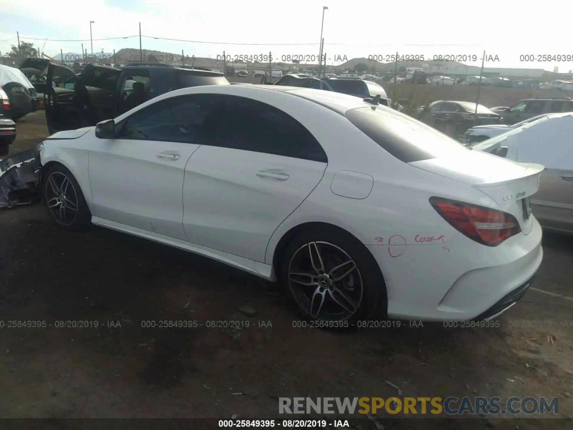 3 Photograph of a damaged car WDDSJ4EB0KN726847 MERCEDES-BENZ CLA 2019